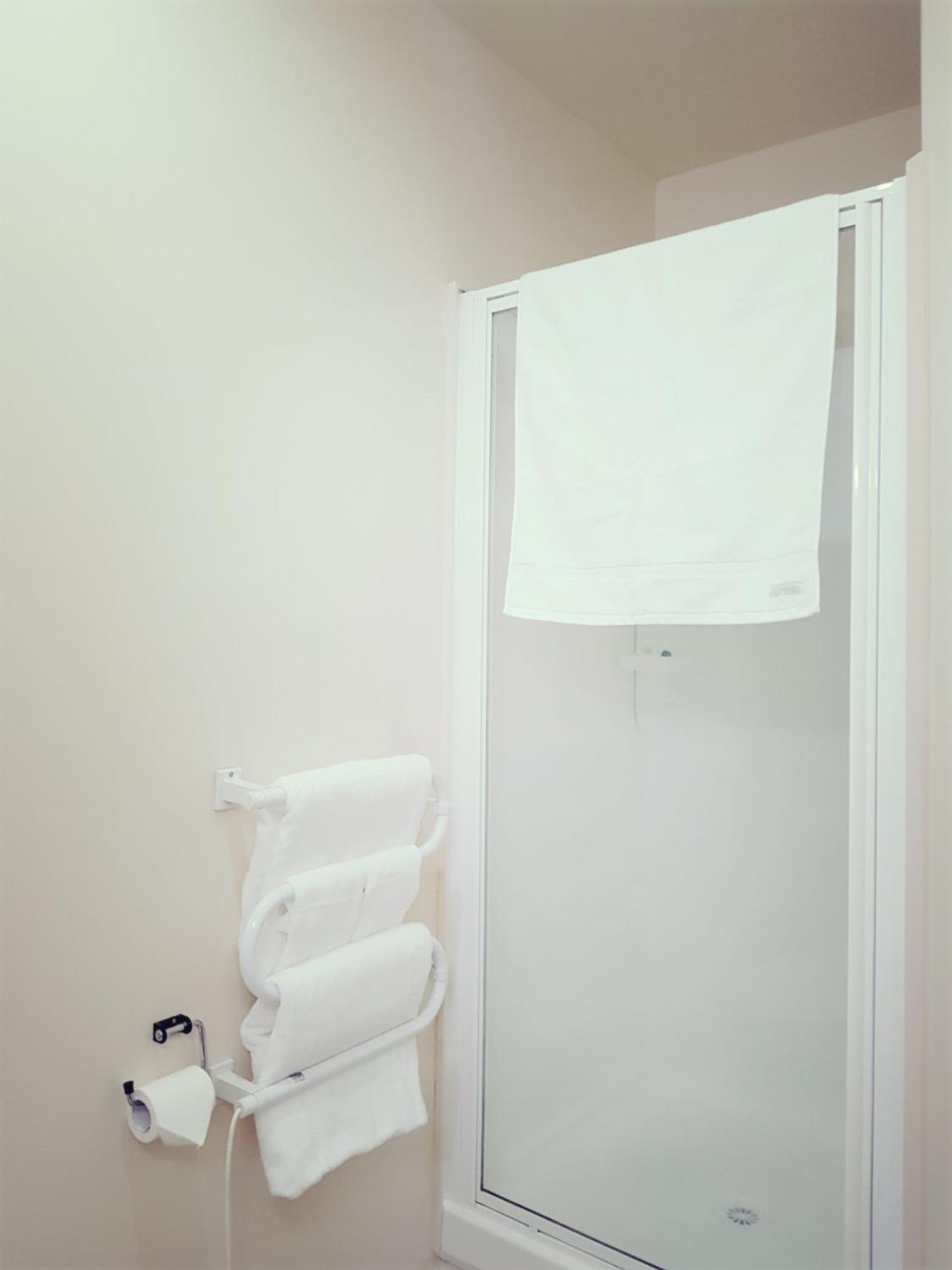 Wellington Central, 2Bedroom Suite Exterior photo